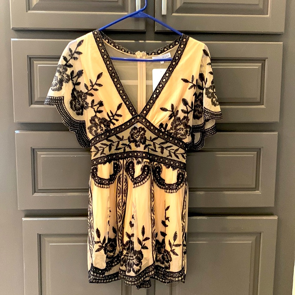 Honey Belle Romper, Medium, NWT.